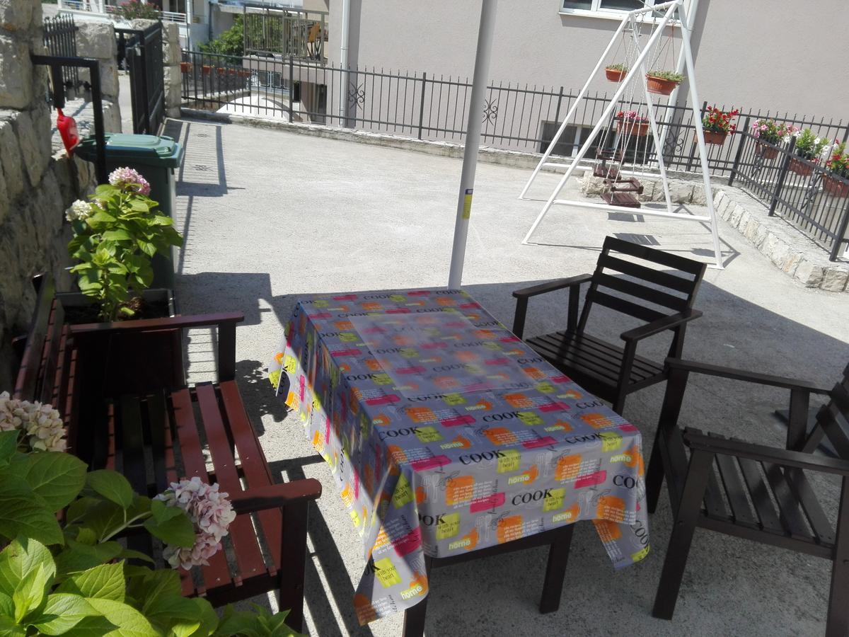Apartmani Vukmanovic ชานจ์ ภายนอก รูปภาพ